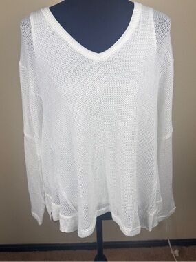 Maronie Women’s Small Lightweight White V-Neck Knit Open Knit Boho BeachySweater
